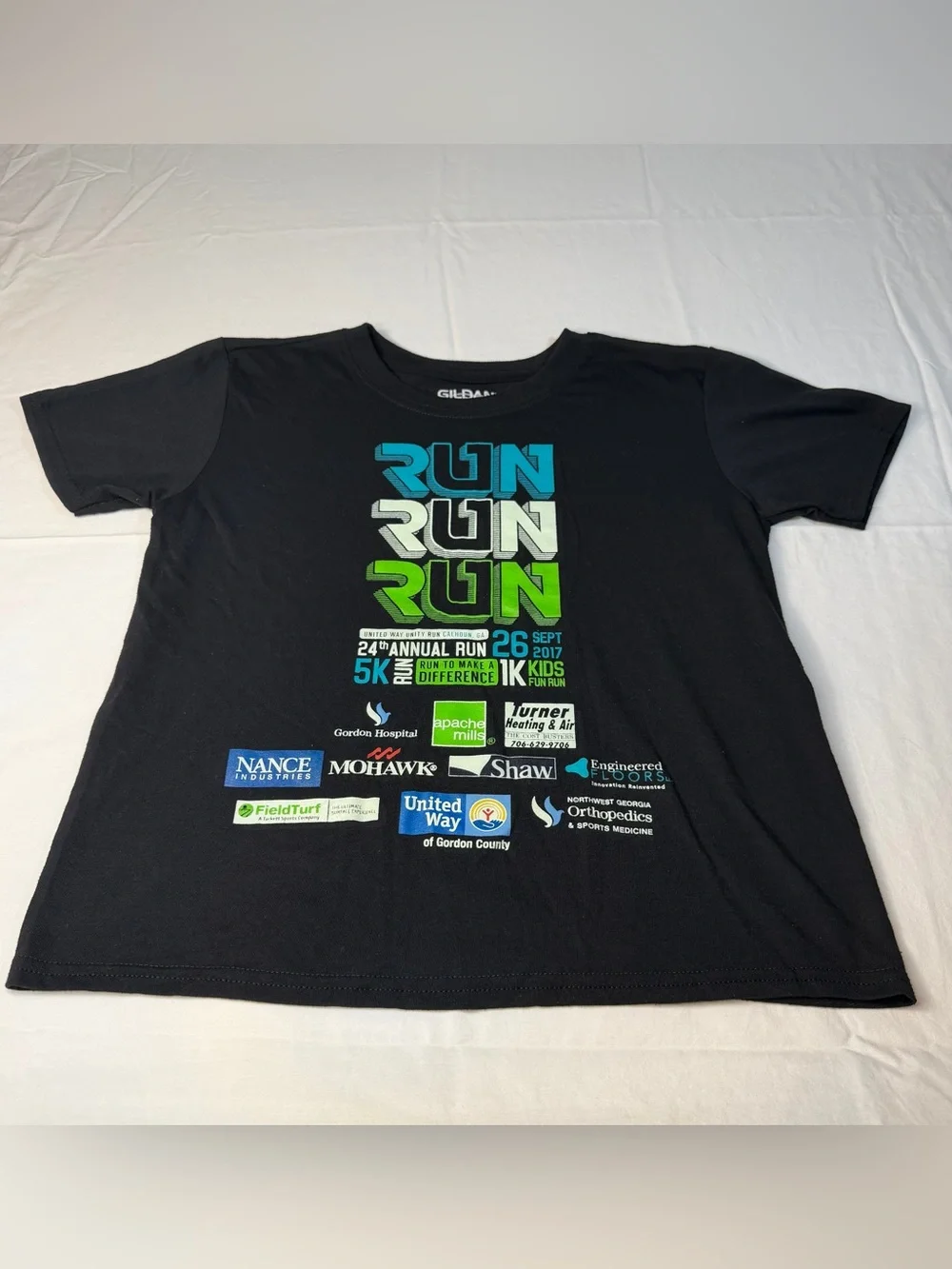 Gildan Performance Medium Youth Marathon Sponsored Shirt “RUN RUN RUN”Black 2017
